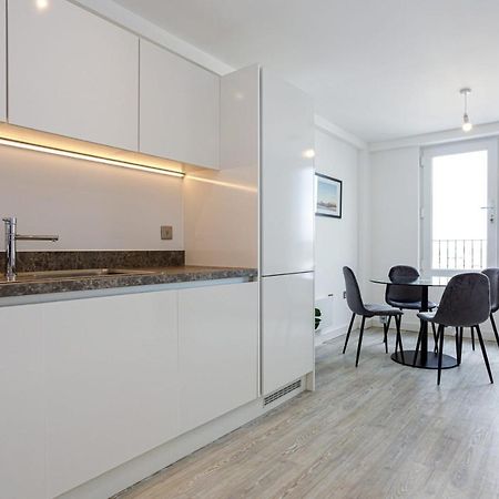 Contemporary 2 Bedroom Duplex In Salford Manchester Luaran gambar