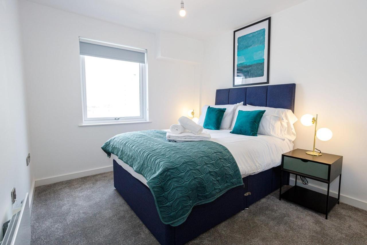 Contemporary 2 Bedroom Duplex In Salford Manchester Luaran gambar